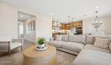 81 Windsor Drive - Photo 8