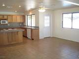 718 Manhatton Drive - Photo 6