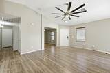 1413 Leslie Avenue - Photo 5