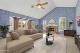 2264 39TH Circle - Photo 3