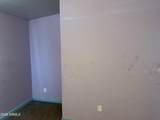 296 Steffen Street - Photo 6