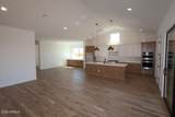 21659 Devonshire Avenue - Photo 3