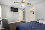 3033 Northview Avenue - Photo 35