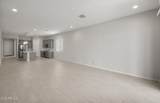 21818 Roma Avenue - Photo 11