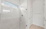 21818 Roma Avenue - Photo 17