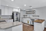 907 Henry Lane - Photo 8
