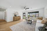 8008 Whitton Avenue - Photo 6