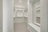 21672 Devonshire Avenue - Photo 15
