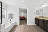 3105 Roland Street - Photo 32