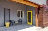1058 Whitton Avenue - Photo 3