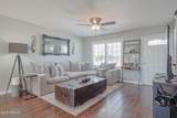 2327 Sunnyside Avenue - Photo 2