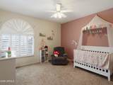 2265 Vincent - Photo 31