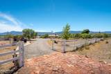 1053 Esther Parkway - Photo 4