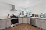 2324 Oak Street - Photo 3