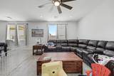 2667 Bluff Spring Avenue - Photo 4