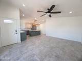 11031 Vine Avenue - Photo 3