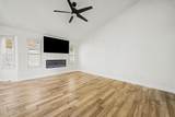 5526 Evergreen Street - Photo 12
