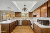 2021 Myrtle Avenue - Photo 12