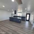 4022 55TH Avenue - Photo 4