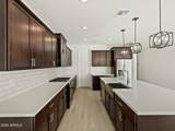 10823 Jones Avenue - Photo 8
