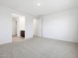 10820 Jones Avenue - Photo 15