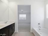 10820 Jones Avenue - Photo 17