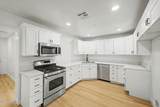 1917 Whitton Avenue - Photo 8