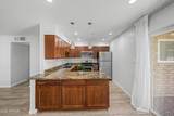2015 Southern Avenue - Photo 2