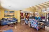 6922 Exeter Boulevard - Photo 13