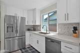 8559 Via Del Palacio - Photo 17