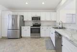 10511 Reade Avenue - Photo 3