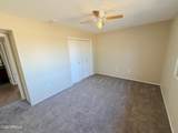 10012 Lakeview Circle - Photo 15