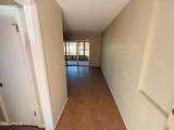 10012 Lakeview Circle - Photo 2