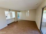 10012 Lakeview Circle - Photo 8
