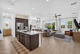 11038 Unity Avenue - Photo 11