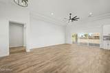19821 Whitton Avenue - Photo 11