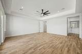 19821 Whitton Avenue - Photo 22