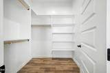 19821 Whitton Avenue - Photo 31