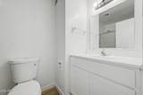 225 Standage - Photo 10