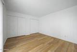 225 Standage - Photo 8