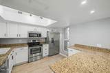815 Grovers Avenue - Photo 13