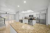 815 Grovers Avenue - Photo 14
