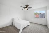 815 Grovers Avenue - Photo 18