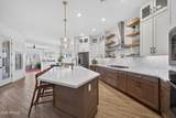 4717 Venus - Photo 16