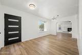 2213 Windsor Avenue - Photo 6