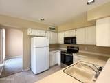 1425 Chicago Circle - Photo 10