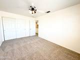 1425 Chicago Circle - Photo 18