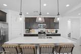 8340 Petra Avenue - Photo 9