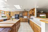 2047 Cambridge Avenue - Photo 31