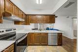 910 Center Street - Photo 10